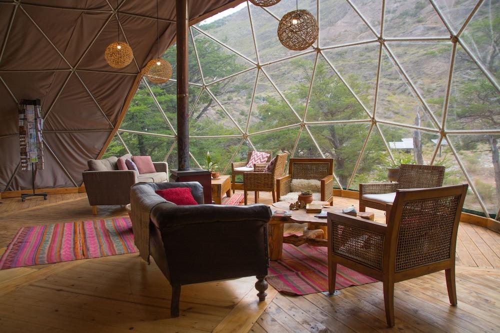 Patagonia Eco Domes Hotel El Chalten Exterior photo